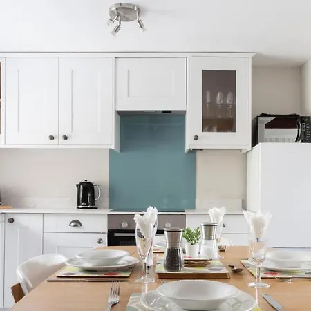 Semesterbostad Grassholme