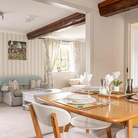 Grassholme Semesterbostad