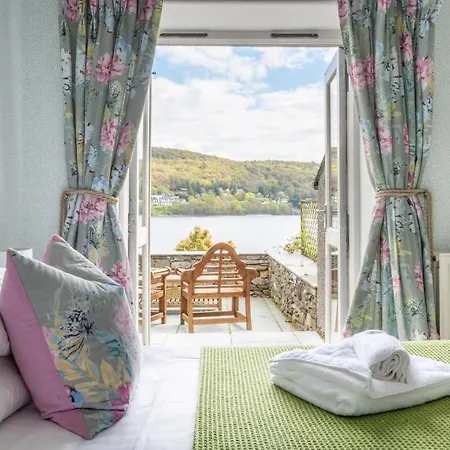 Grassholme * Near Sawrey