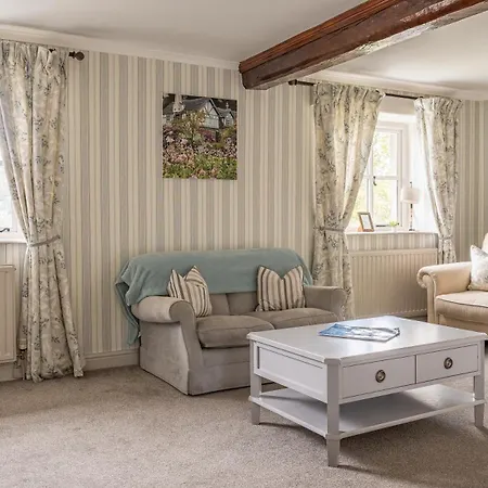 Grassholme * Near Sawrey